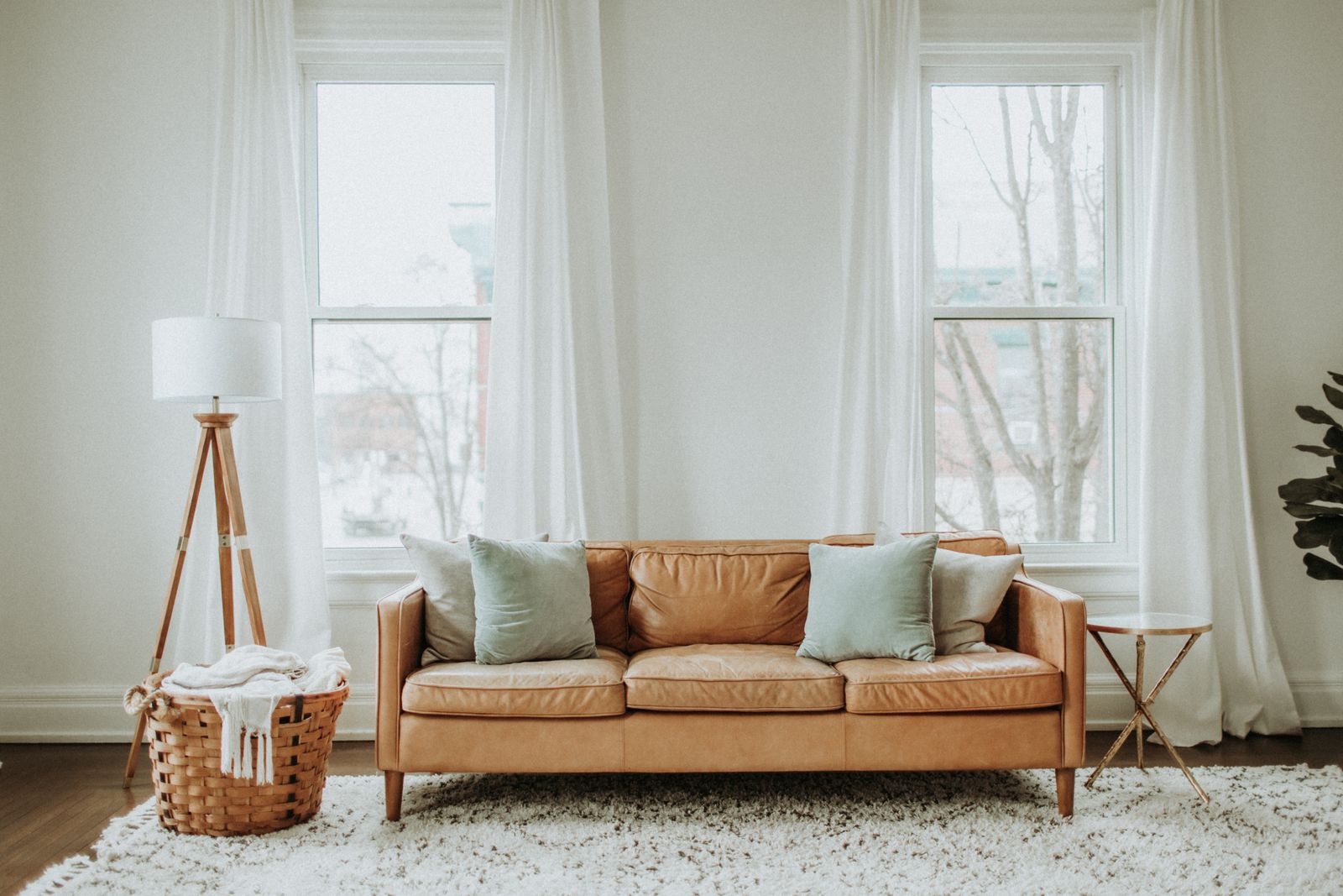 Used leather sofa in a Dubai living room ready for collection